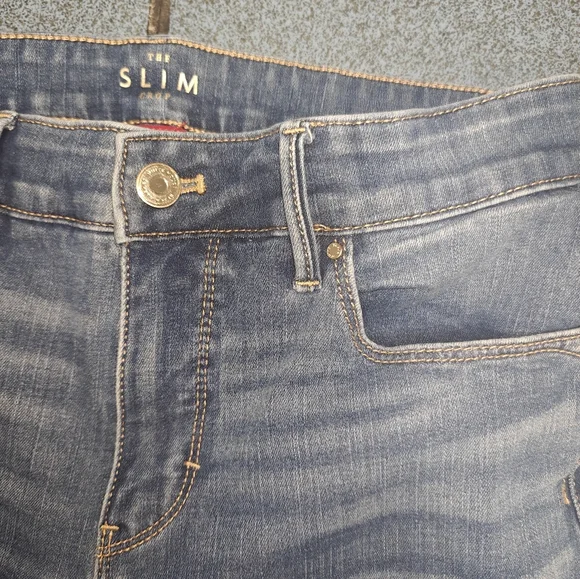 White House Black Market The Slim Crop Women's Ligh Blue Jeans Size 6 - Picture 6 of 14